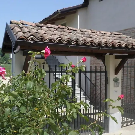 ヴィラ Laura'S Country Resort - Villa Intera Isola d'Asti